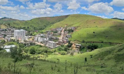 Casa à venda na Estrada Fazenda Villaça, Fontesville, Juiz de Fora
