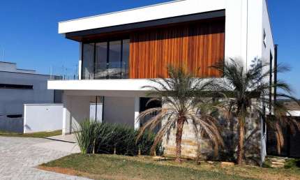 Casa para Venda em Juiz de Fora, São Pedro, 4 dormitórios, 3 suítes, 6 banheiros, 2 vagas