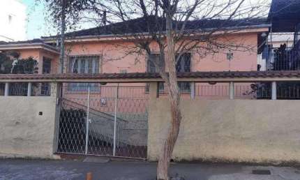 Casa para Venda em Juiz de Fora, Manoel Honório, 4 dormitórios, 1 suíte, 3 banheiros, 1 vaga
