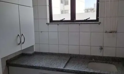 Apartamento para Venda em Juiz de Fora, Santa Helena, 4 dormitórios, 1 suíte, 4 banheiros, 3 vagas