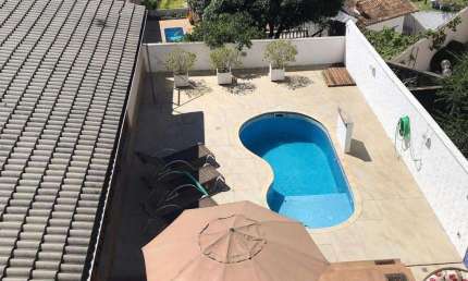 Casa em Condomínio para Venda em Juiz de Fora, Portal da Torre, 4 dormitórios, 1 suíte, 2 banheiros, 4 vagas