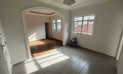 Apartamento para Venda em Juiz de Fora, Santa Helena, 3 dormitórios, 2 banheiros, 1 vaga