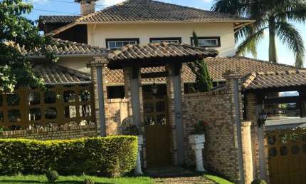 Casa em Condomínio para Venda em Juiz de Fora, Novo Horizonte, 4 dormitórios, 3 suítes, 7 banheiros, 6 vagas