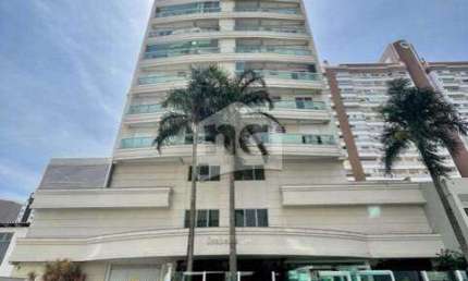 Apartamento à venda, no Bairro Campinas, São José-SC, com 2 quartos, sendo 1 suíte, com 1 vaga
