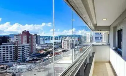 Apartamento à venda no Bairro Canto em Florianópolis-SC, com 2 quartos, 1 suíte, 1 vaga