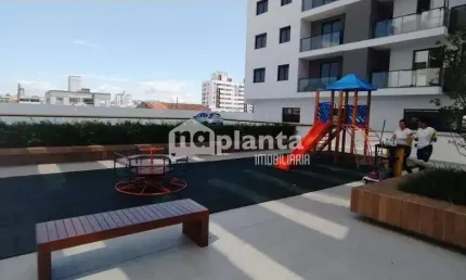 Apartamento à venda no Bairro Areias em São José-SC, com 2 quartos, 2 suítes, 1 vaga