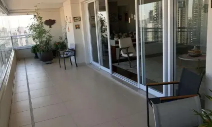 Apartamento com 3 quartos à venda na Rua Itapeti, 792, Vila Gomes Cardim, São Paulo, 209 m2 por R$ 3.600.000