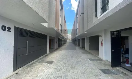 Casa em condomínio fechado com 3 quartos à venda na Rua Salvador Fiordelisio, 58, Vila Bertioga, São Paulo