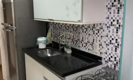 Apartamento à venda em São Paulo-SP, 2 quartos, 2 salas, 1 banheiro, 1 vaga na Vila Prudente!