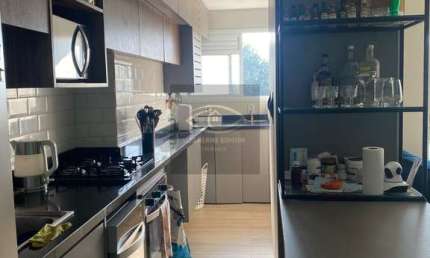 Apartamento à venda em São Paulo-SP: 2 quartos, 1 suíte, 2 salas, 2 banheiros, 1 vaga, 66m² na Quarta Parada!