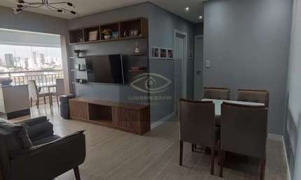 Apartamento à venda com 2 quartos e 1 suite na Quarta Parada, São Paulo-SP: 78m², 2 salas, 2 banheiros e 1 vaga de garagem!
