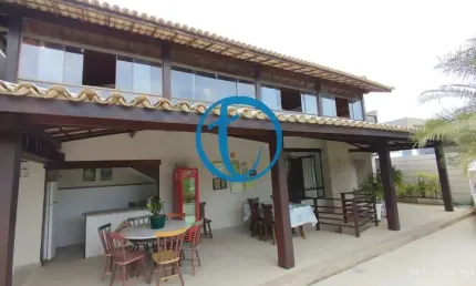 Casa de alto padrão em condomínio à venda em Piatã, Salvador-BA: 4 quartos, 4 suítes, 4 salas, 6 banheiros, 2 vagas, 286m².