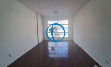 Apartamento para locação na Pituba, Salvador-BA: 2 quartos, 1 sala, 2 banheiros, 1 vaga de garagem - 80m² de área!