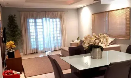 Sobrado com 3 dormitórios à venda, 160 m² por R$ 890.000,00 - Bosque dos Eucaliptos - São José dos Campos/SP