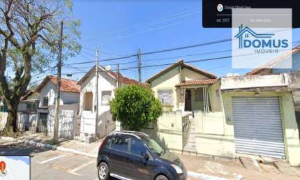Terreno de 305 m² com 3 casas construídas,  por 450.000,00