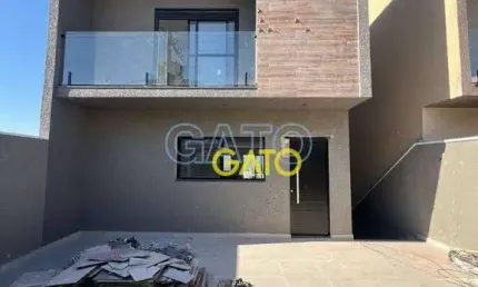 Casa em Cajamar, Casa no Portal dos Ipês em Cajamar/SP.