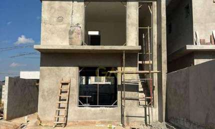 Casa no condomínio Vila Toscana em Cajamar, Casa à venda no Centro de Cajamar/SP
