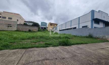 Terreno à venda na Avenida Salvador Rotella (Jardim Trevisan Ii), 1000, Centro, Vinhedo