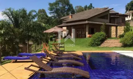 Chácara de alto padrão à venda na cidade de valinhos - sp