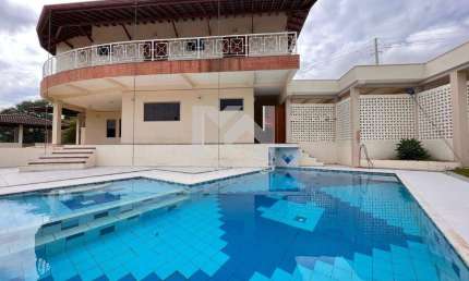 Casa à venda no Condomínio Estância Marambaia em Vinhedo - SP