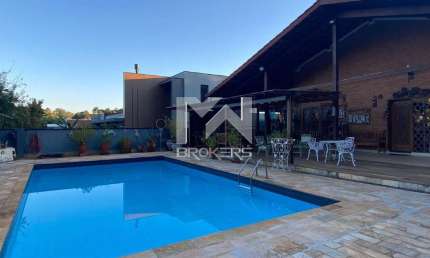 Casa térrea à venda no Condomínio Marambaia em Vinhedo - SP