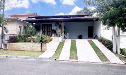 Casa térrea à venda no Condomínio Jardim das Palmeiras em Vinhedo - SP
