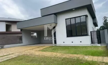 Casa à venda no Condomínio Reserva dos Jatobás em Louveira - SP