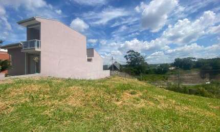 Terreno à venda no Condomínio Portal do Bosque em Louveira - SP