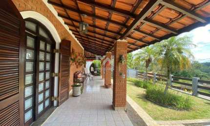 Casa térrea à venda no Condomínio Chácaras do Lago em Vinhedo - SP