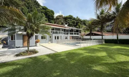 Casa para alugar no Condomínio Estância Marambaia em Vinhedo - SP