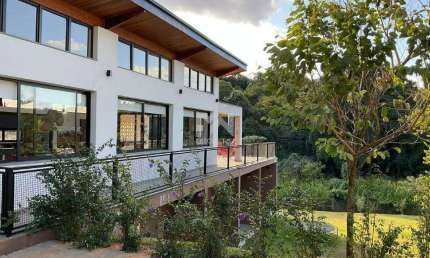 Casa à venda no Condomínio Vale da Santa Fé em Vinhedo - SP