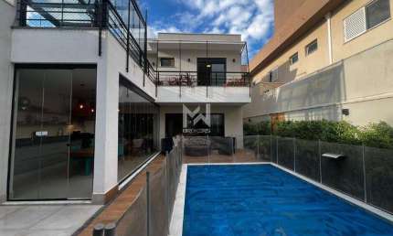 Casa à venda no Condomínio Zurich Dorf em Valinhos - SP