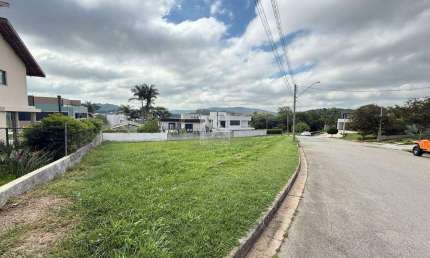 Terreno à venda no Condomínio Residencial Villaggio Paradiso em Itatiba - SP
