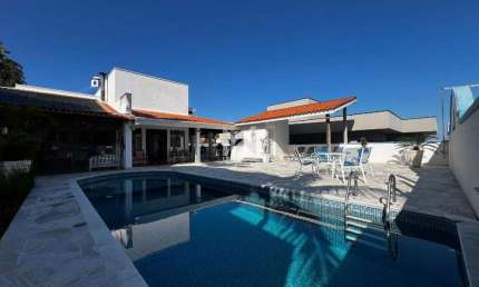 Casa semi térrea à venda no Condomínio Terras de Vinhedo em Vinhedo - SP
