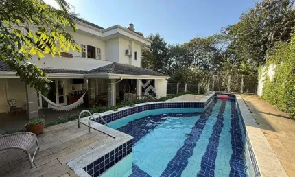 Casa à venda no Condomínio Reserva Colonial em Valinhos - SP