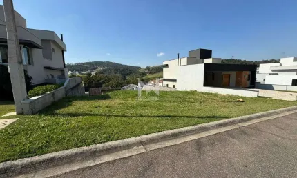 Terreno à venda no Condomínio Reserva Santa Isabel em Louveira - SP