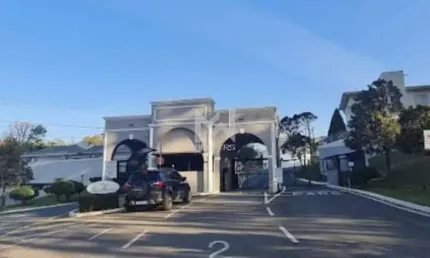 Casa térrea com 3 quartos a venda no condomínio San Marino na cidade de Valinhos - SP