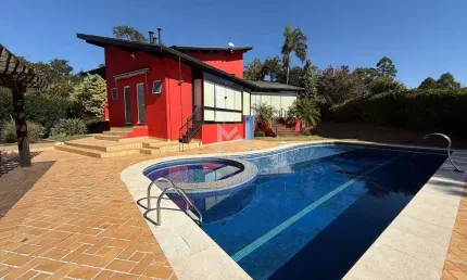 Casa MOBILIADA para alugar no Condomínio Vale da Santa Fé em Vinhedo - SP