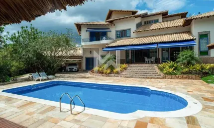 Casa à venda no Condomínio Chácaras do Lago em Vinhedo - SP