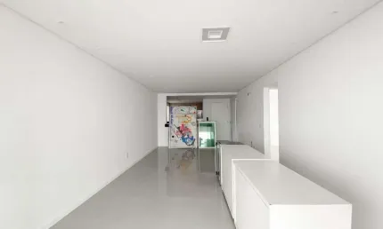 Apartamento para Venda em Guarapari, Centro, 3 dormitórios, 1 suíte, 2 banheiros, 2 vagas