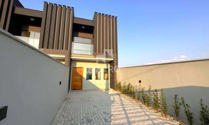 Geminado com piscina | Três Rios do Norte | 2 suítes | 92m²
