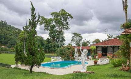 Chácara / sítio com 6 quartos à venda na Barra do Rio Molha, Jaraguá do Sul 