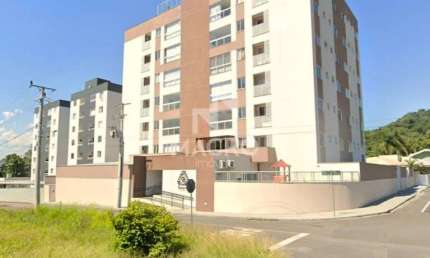 Apto com terraço | Barra | Suíte + 02 quartos | 135m²