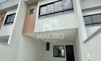 Geminado Duplex | Czerniewicz | 3 quartos (1 suíte) | 135 e 142m²