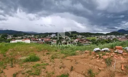 Terreno à venda na Barra do Rio Cerro, Jaraguá do Sul 