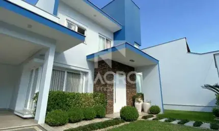 Casa | Amizade (Lot. Versalhes II) | 4 quartos (2 suítes) | 327m²