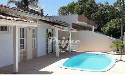 Casa com 3 quartos à venda em Zimbros, Bombinhas 