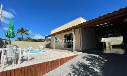 Casa com 3 quartos à venda na Rua João de Barro, Bombas, Bombinhas