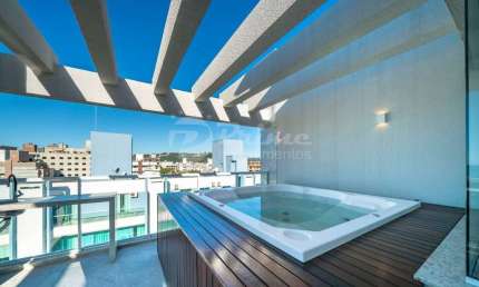 Maravilhosa Cobertura com Jacuzzi á Venda - Bairro Bombas - Bombinhas/SC