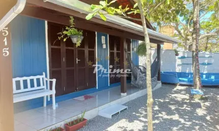 Casa á Venda - Apenas 250M do Mar de Zimbros - Bombinhas/SC